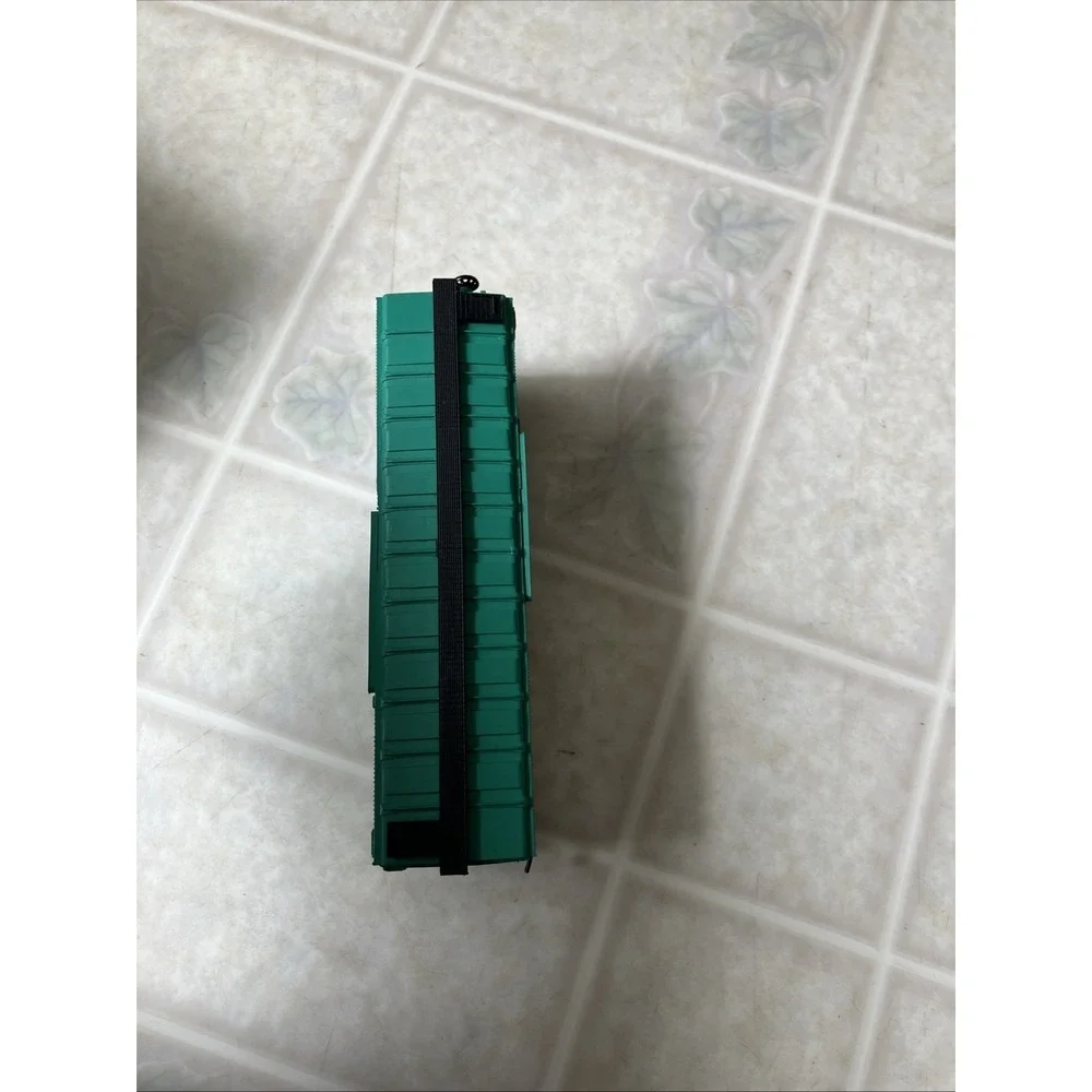 Bachmann 71050 Penn Central 51' Plug Door Box Car‎ green Door work HO scale
